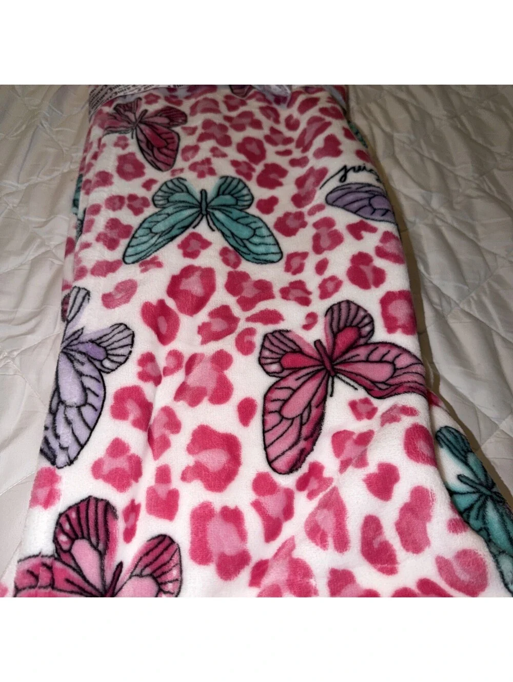 Juicy Couture indulge comfort